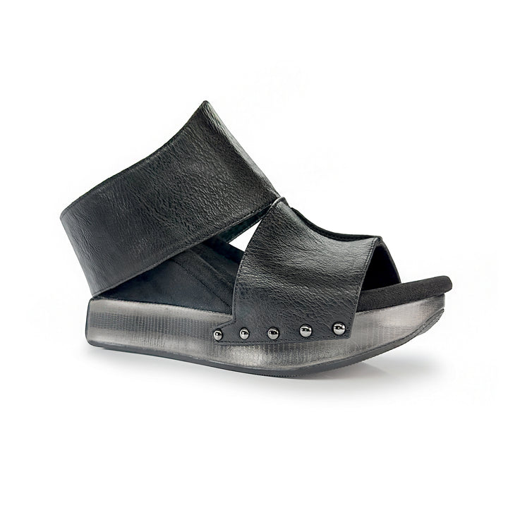 Virginia 3 - Metallic Teal Flips to Black