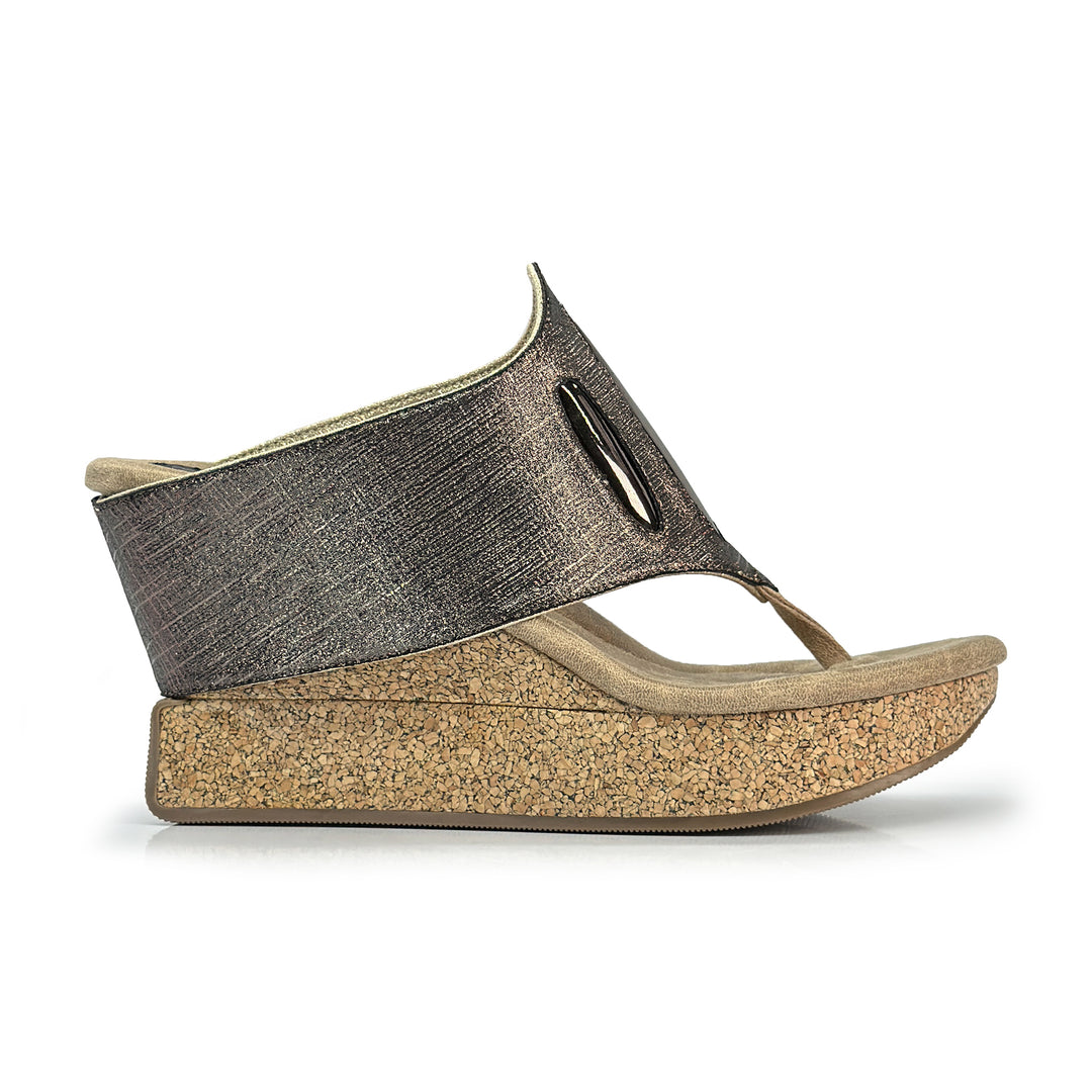Elva - Shimmering Pewter flips to Gold