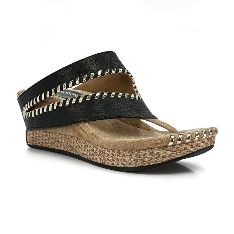 Tita 2 - Black flips to Beige
