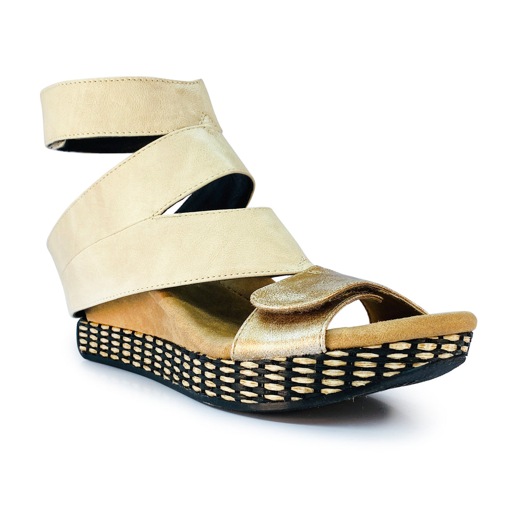 Olivia 4 - Cream flips to Black - 4 Way Sandal
