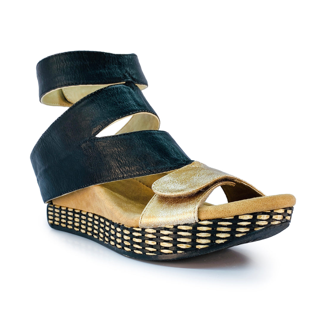 Olivia 4 - Cream flips to Black - 4 Way Sandal