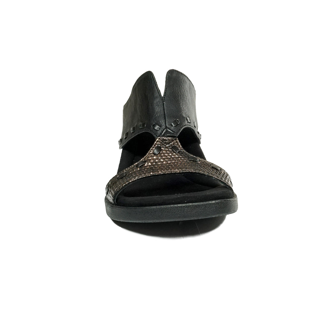 Asta - Metallic flips to Black