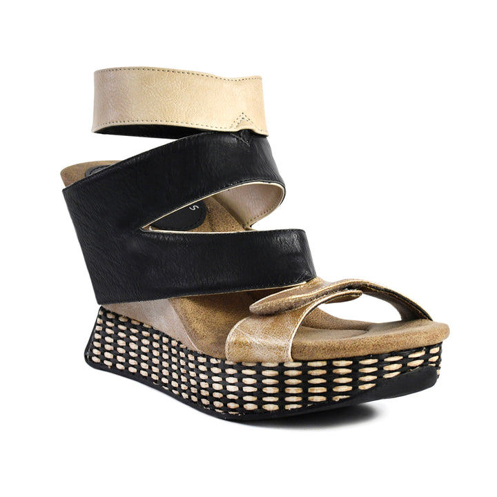 Raina - Cream flips to Black - 4 Way Sandal