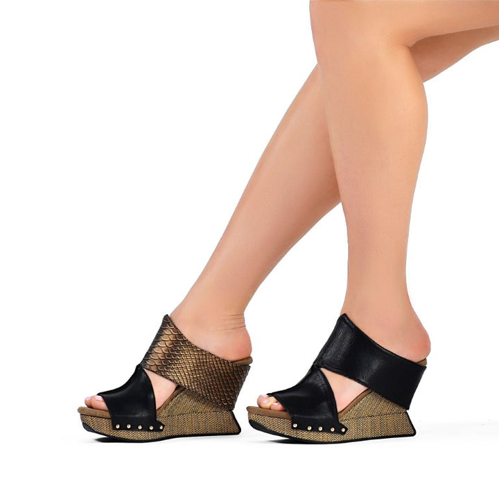 Virginia 1 - Metallic Snake flips to Black