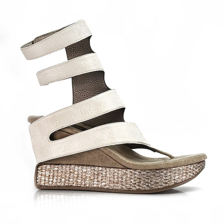 Corona 3 - Off White flips to Pewter