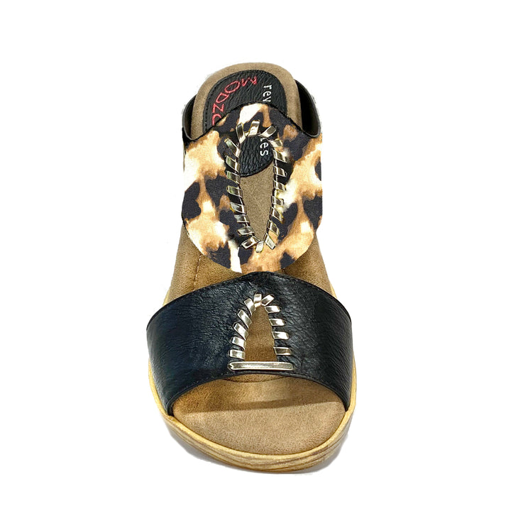 Lada - Leopard print flips to Black