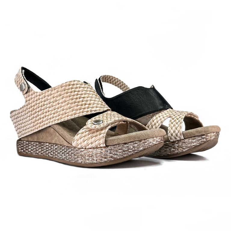 Krista 1 - Cream flips to Black