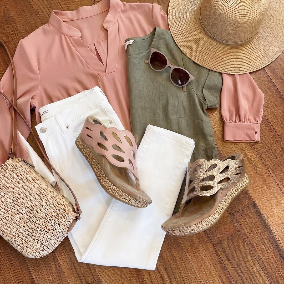 Troya 4 - Blush flips to Tan Metallic