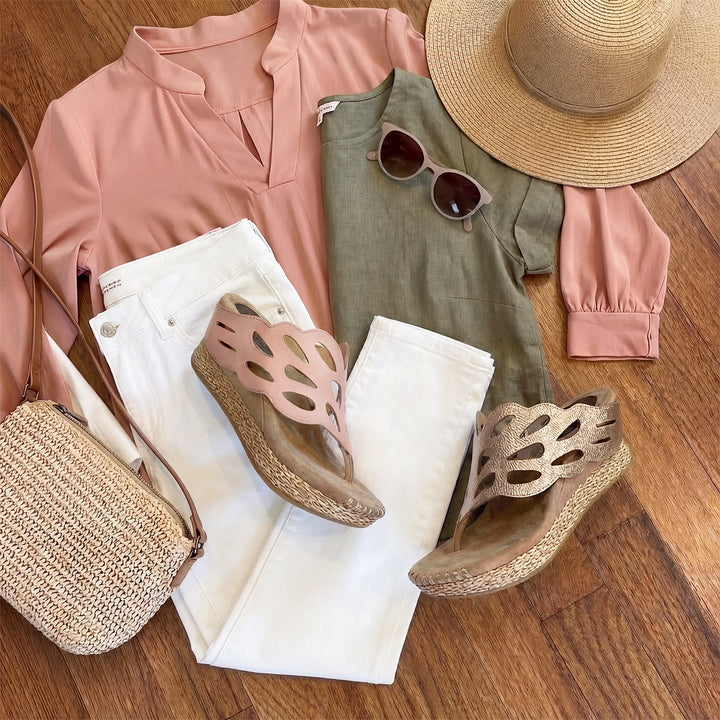 Troya 4 - Blush flips to Tan Metallic