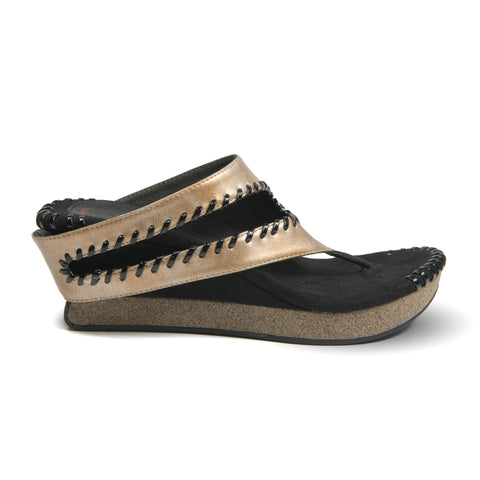 Tita 1 - Pearl Gold flips to Pewter