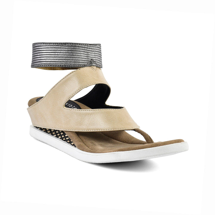 "As Is" - Lava - Cream flips to Black - 4 Way Sandal